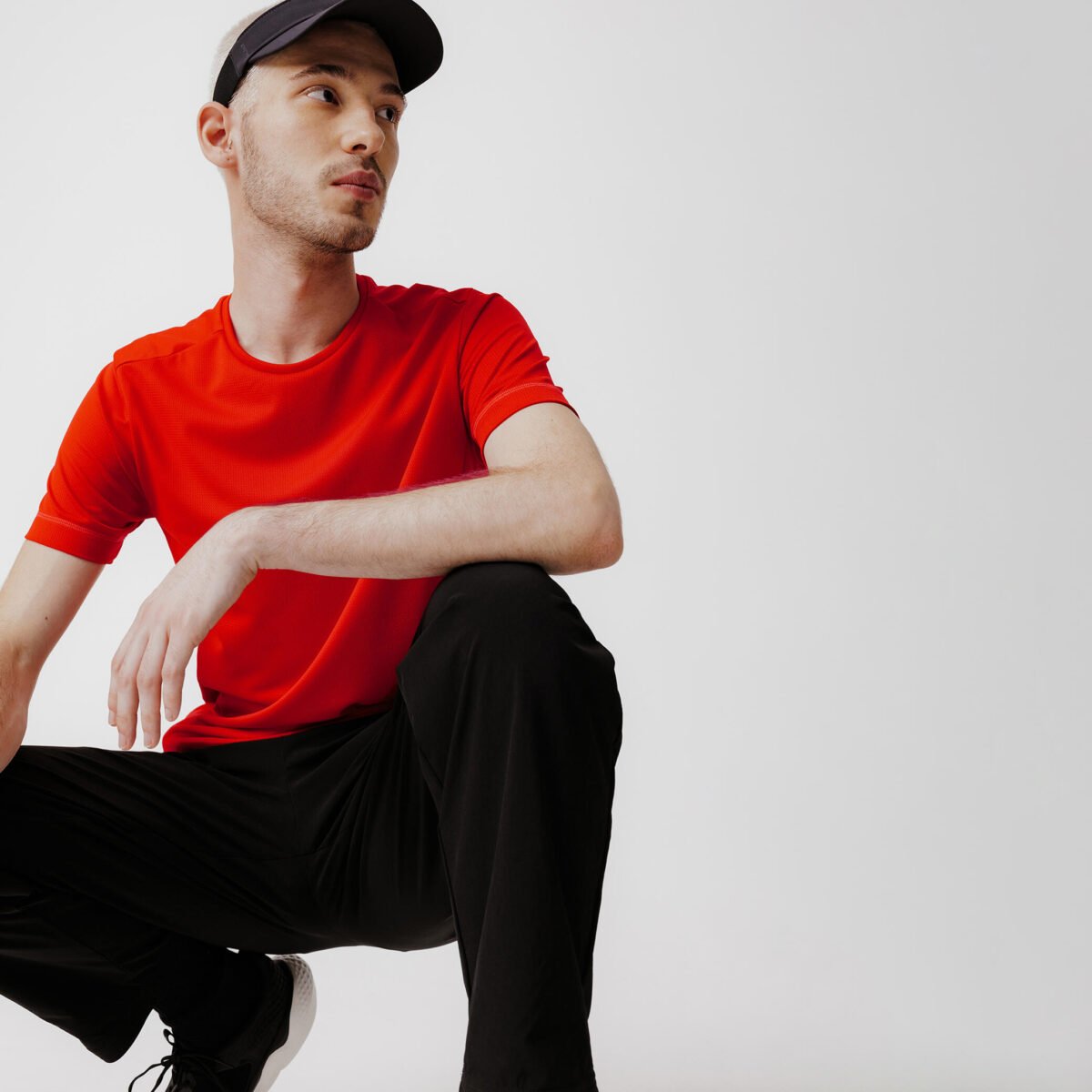 Men Running T-Shirt Breathable, Quick Dry, Kiprun 100 - Red - Image 2