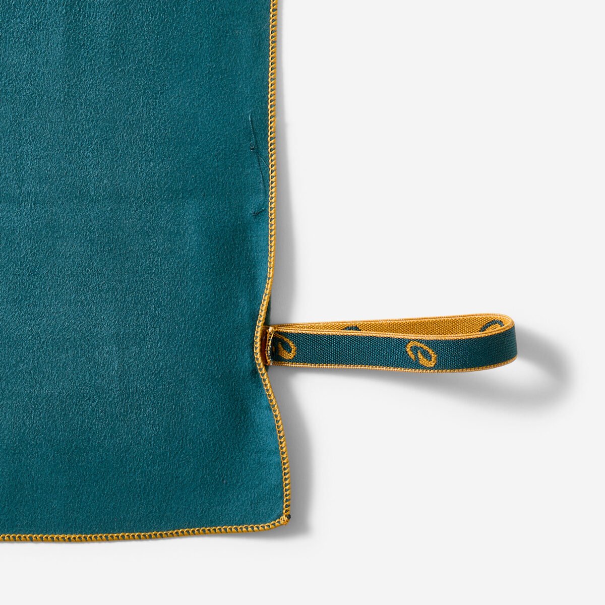 Microfibre Towel Basic Small Lightweight & Absorbent - Image 4