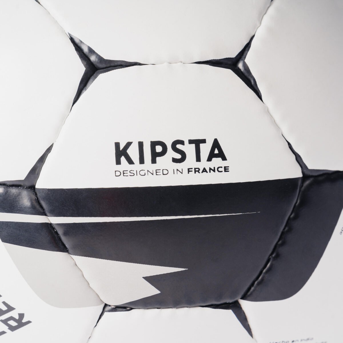 Training Ball Resist Size 5, Machine Stitched, Rubber Coating - White - Image 3