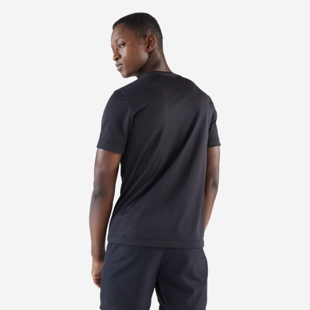 Men Running T-Shirt Breathable, Quick Dry, Kiprun 100 - Black - Image 3